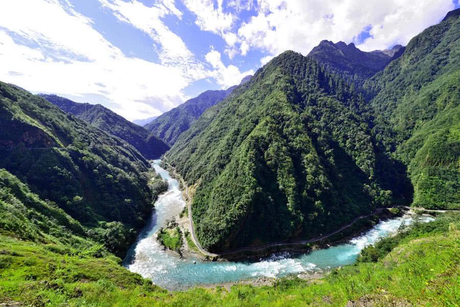 假如诸葛亮不北伐，选择休养生息，蜀国会怎样呢？